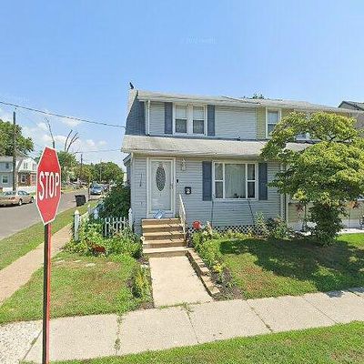 18 N Harley Ave, Gloucester City, NJ 08030