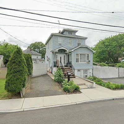 18 Smith St, Vauxhall, NJ 07088