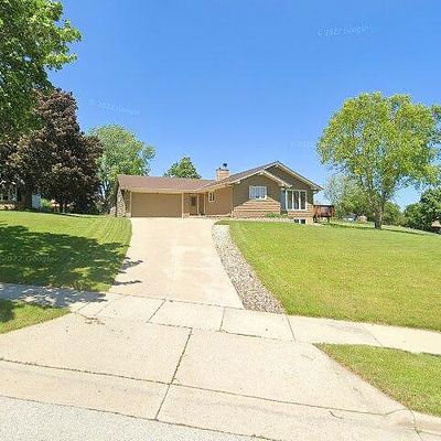 1804 Swartz Dr, Waukesha, WI 53188