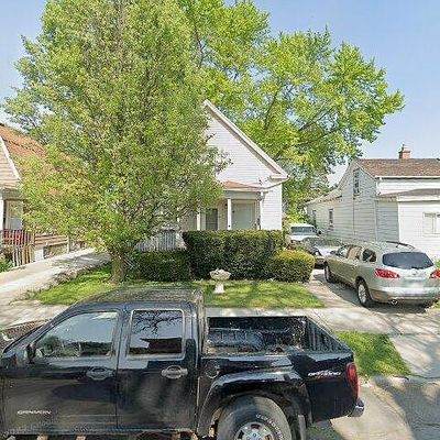 1817 Center St, Racine, WI 53403