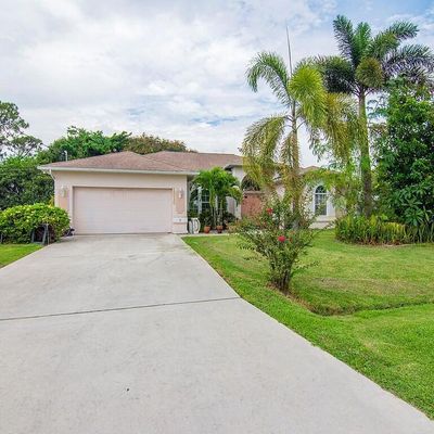 1818 Se Camden St, Port Saint Lucie, FL 34952