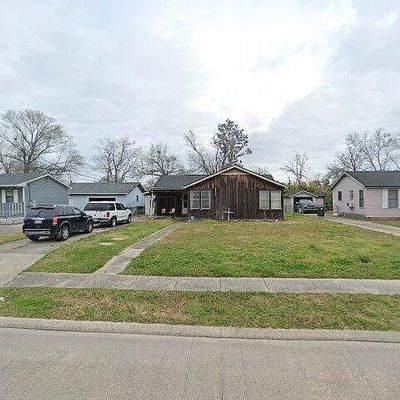 1831 4 Th St, Lake Charles, LA 70601