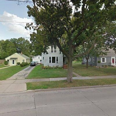 1832 N Oneida St, Appleton, WI 54911