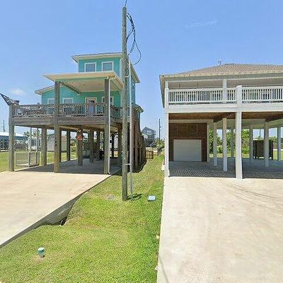 151 Verdia Dr, Port Bolivar, TX 77650