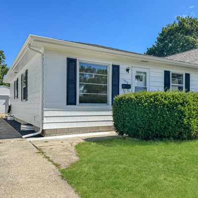 1513 Orchard St, Racine, WI 53405