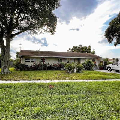 1523 Kudza Rd, West Palm Beach, FL 33415