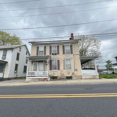 16 W Main St, Arendtsville, PA 17303