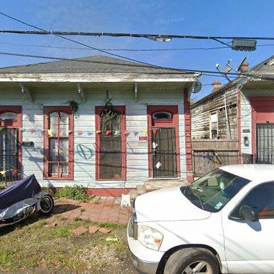 1618 Touro St, New Orleans, LA 70116