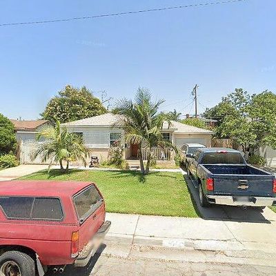 1620 N Castlegate Ave, Compton, CA 90221