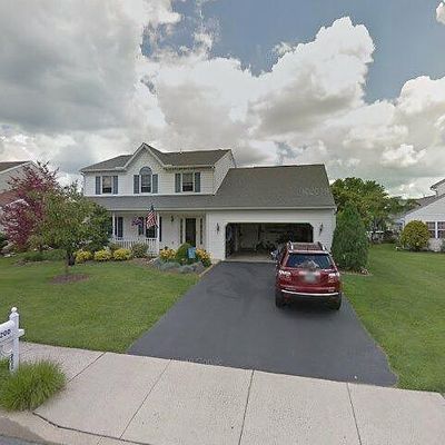 200 Shire Ln, Wernersville, PA 19565