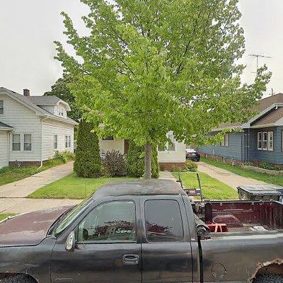 2059 Blake Ave, Racine, WI 53404