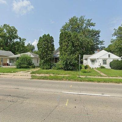 2059 N Main St, Decatur, IL 62526