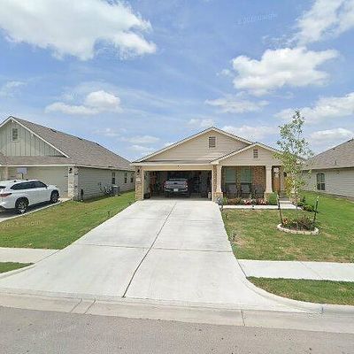 207 Reagor Dr, Taylor, TX 76574