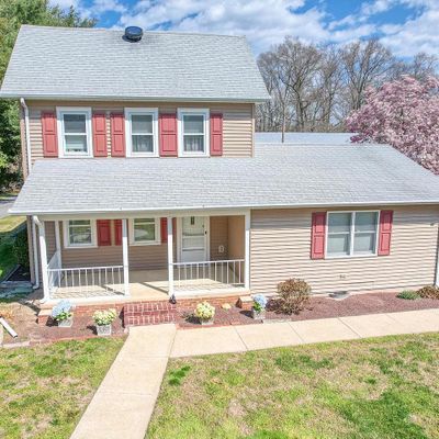 207 Walnut Shade Rd, Dover, DE 19904