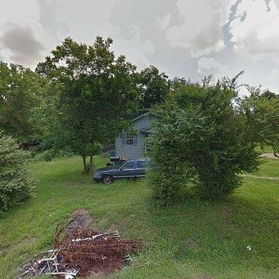 208 Carolina Ave, Parsons, TN 38363