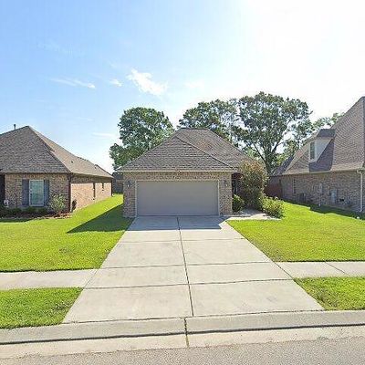 209 Caillou Grove Rd, Youngsville, LA 70592