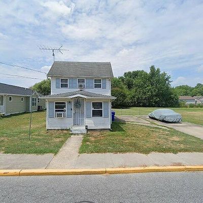 209 S West St, Harrington, DE 19952