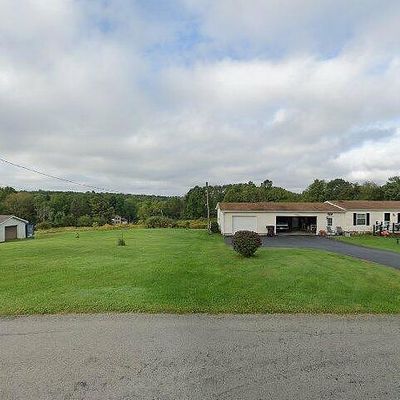 211 Mitchell Rd, West Middlesex, PA 16159