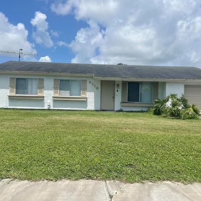 2118 Sw Airoso Blvd, Port Saint Lucie, FL 34984