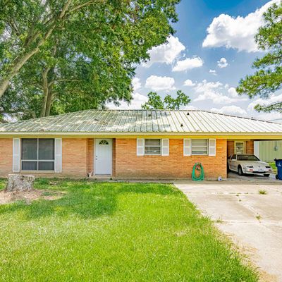 212 Weill St, Abbeville, LA 70510