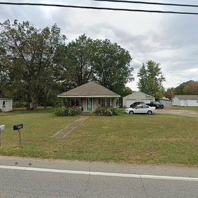 21485 Seminary St, Hollow Rock, TN 38342