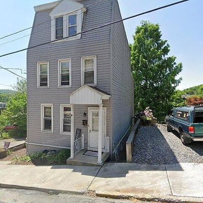 215 Valley St, Port Carbon, PA 17965