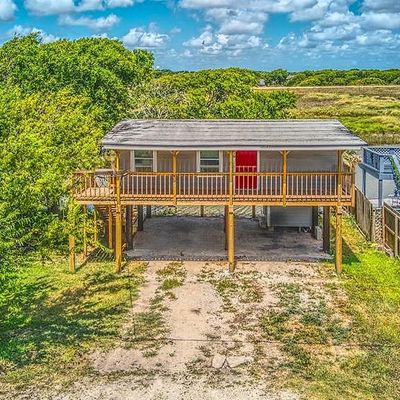 219 Leeward Way, Freeport, TX 77541