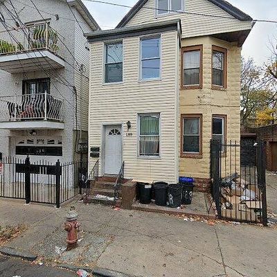 188 Myrtle Ave, Jersey City, NJ 07305