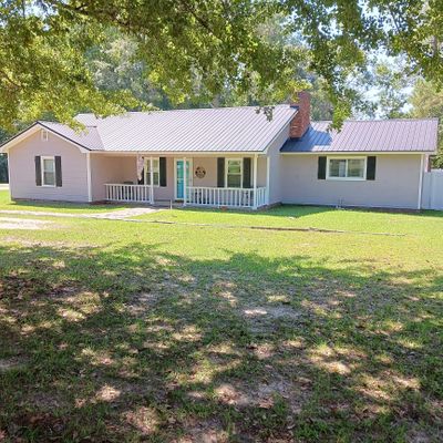 188 Wanda Ln, Swainsboro, GA 30401