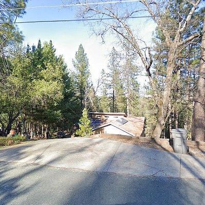 18888 Connie Dr, Grass Valley, CA 95949