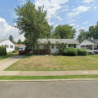 19 Black Pine Dr, Trenton, NJ 08610