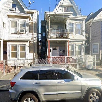 19 Pennington St, Paterson, NJ 07501