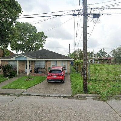 1904 1 St St, Galena Park, TX 77547