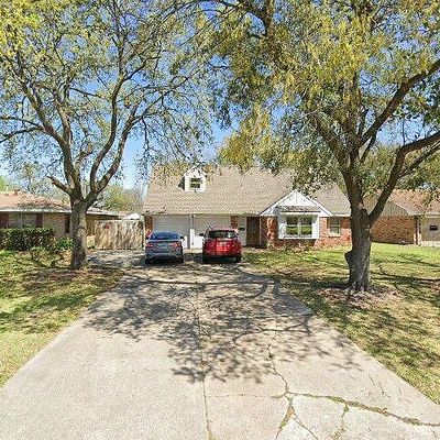 1910 16 Th Ave N, Texas City, TX 77590