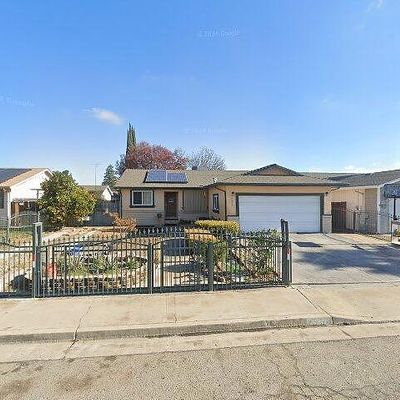 2372 Lance St, Merced, CA 95348