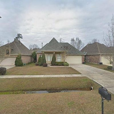 2396 Cours Carson St, Mandeville, LA 70448