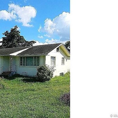 24 Nw Avenue I, Belle Glade, FL 33430