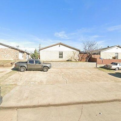 2410 Doreen St, Grand Prairie, TX 75050