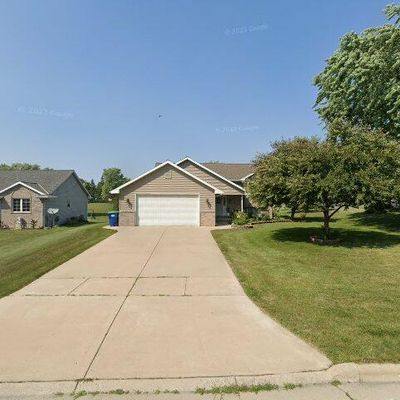 2427 Bluestone Pl, Green Bay, WI 54311