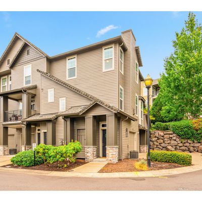 2490 Snowberry Ridge Ct, West Linn, OR 97068