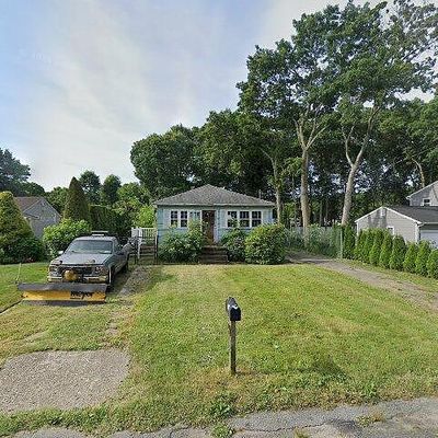 250 Springdale Dr, Ronkonkoma, NY 11779