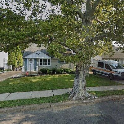 26 Benson Ln, Trenton, NJ 08610