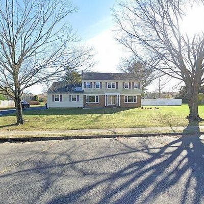 26 Blair Ct, Ocean, NJ 07712