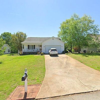 26 Raynes Ct, Taylors, SC 29687