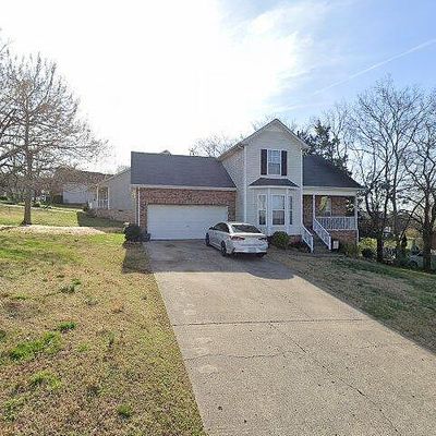 262 Iris Dr, Hendersonville, TN 37075