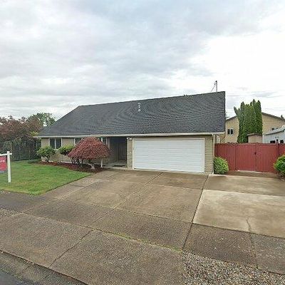 2645 Chuckanut St, Eugene, OR 97408