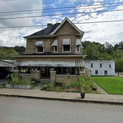 220 Main St, Worthington, WV 26591