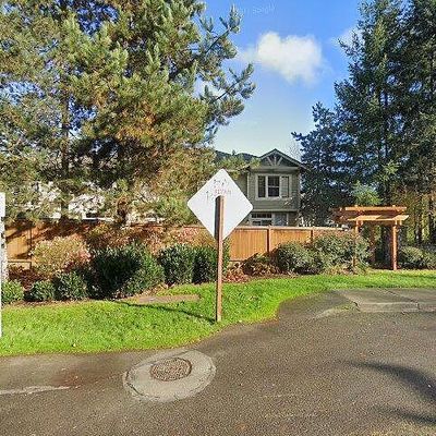 2202 Newport Way Nw, Issaquah, WA 98027