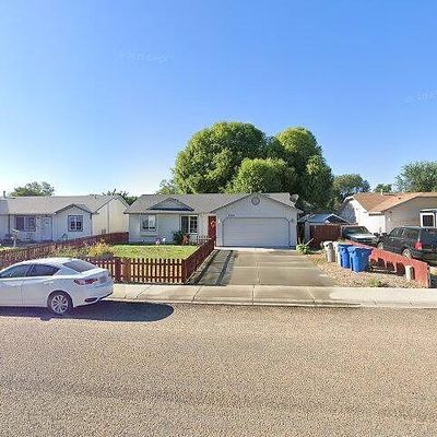 2207 E Iowa Ave, Nampa, ID 83686