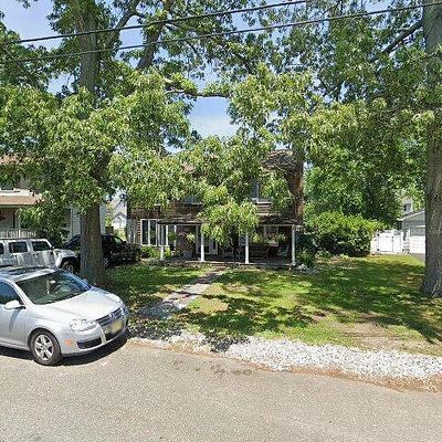 2209 Laurel Dr, Point Pleasant Boro, NJ 08742